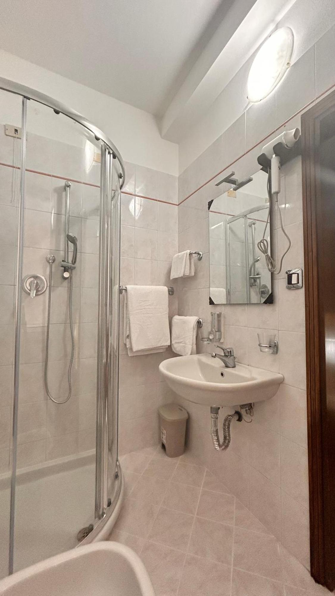 Hotel Tito 2 Μέστρε Εξωτερικό φωτογραφία