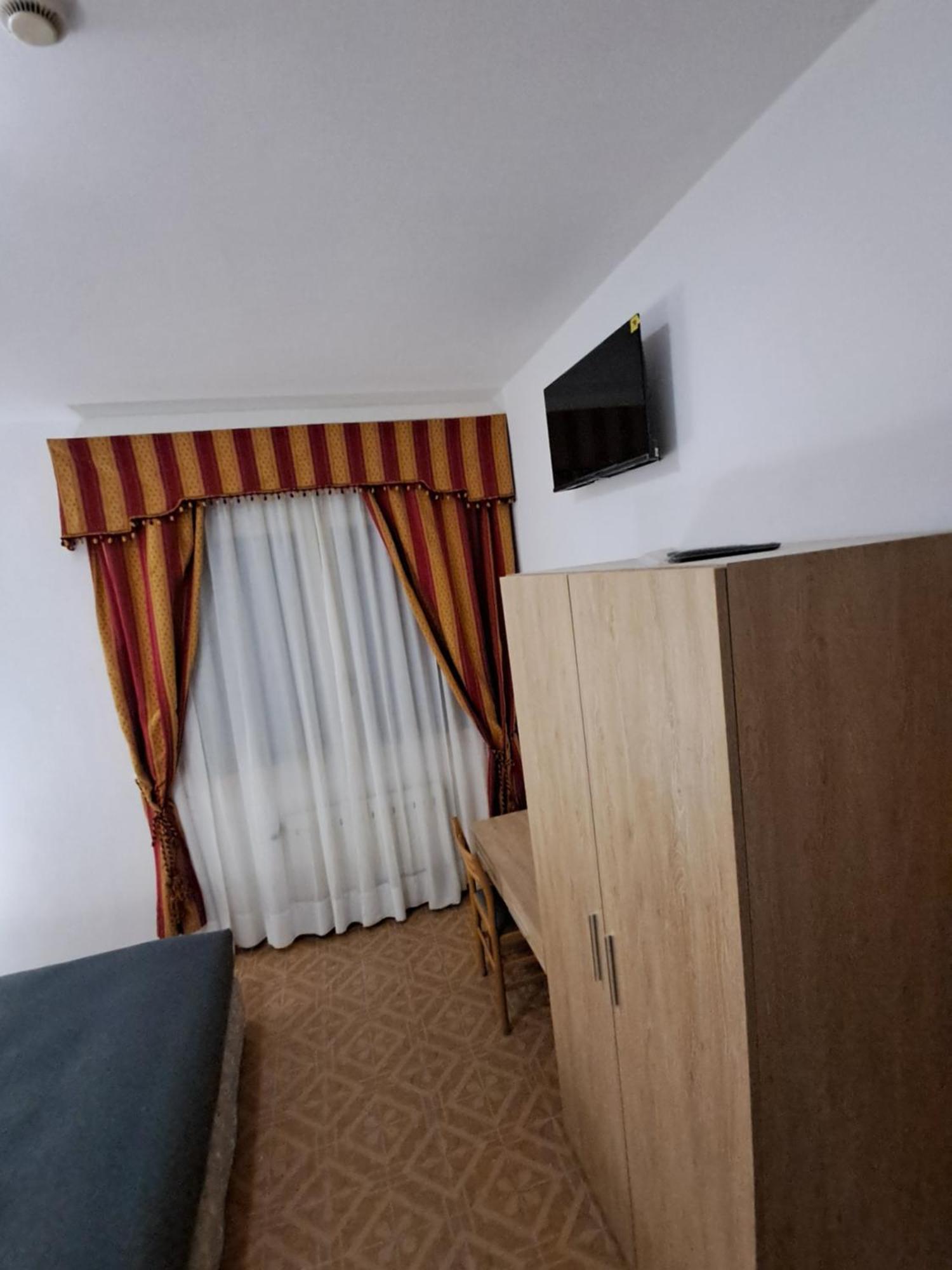 Hotel Tito 2 Μέστρε Εξωτερικό φωτογραφία