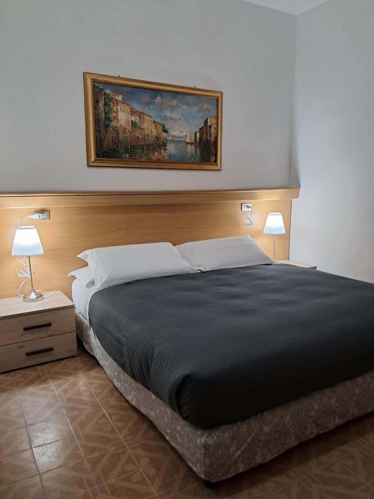 Hotel Tito 2 Μέστρε Εξωτερικό φωτογραφία