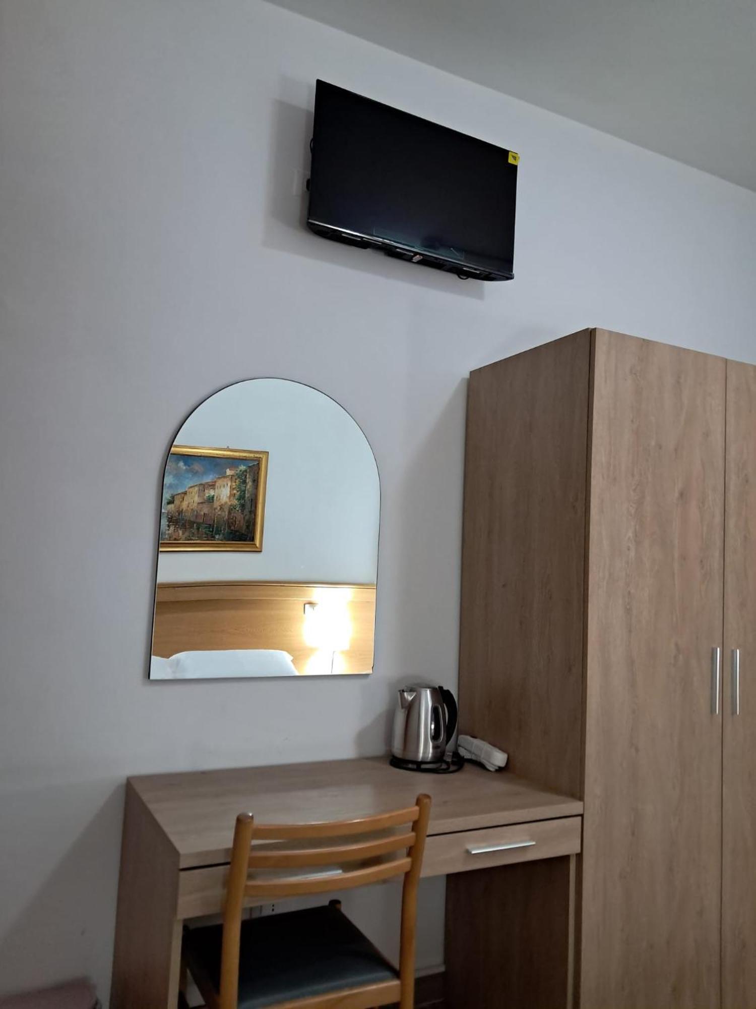 Hotel Tito 2 Μέστρε Εξωτερικό φωτογραφία